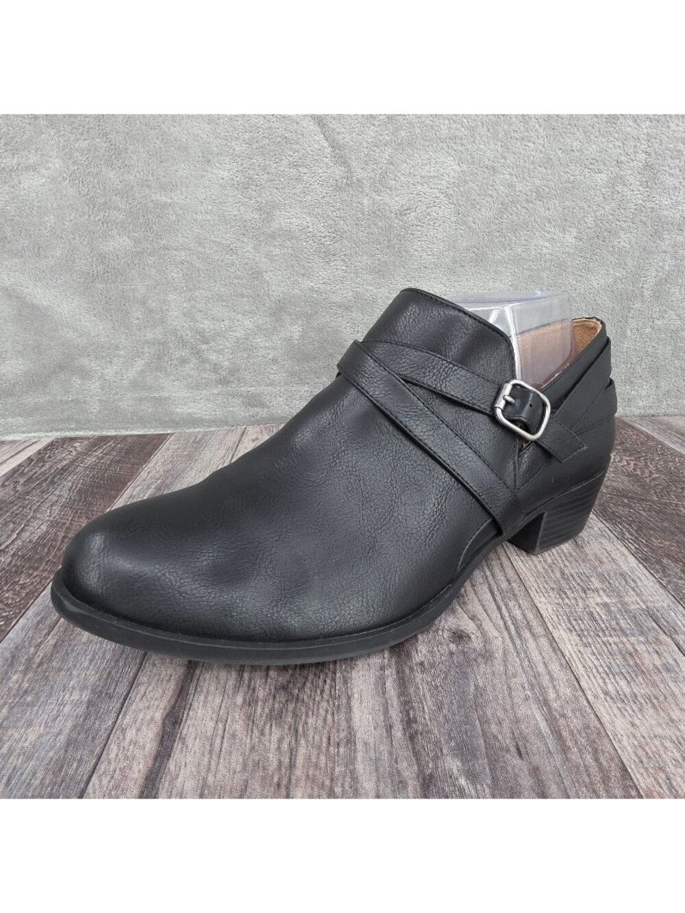 LifeStride Adley Booties 11 Wide Black Faux Leather Memory Foam Zip Comfort Chic